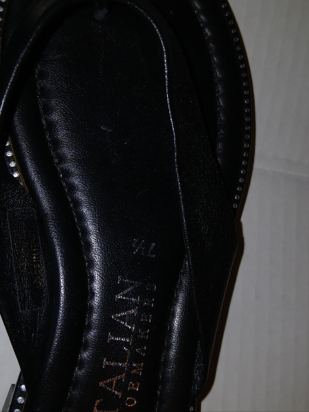 Italian Shoemakers Aniyah Stud Trim Thong Sandals, Leather, Black, Made In Italy - Picture 4 of 6